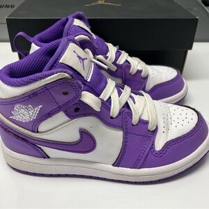 Kids Unisex Nike Jordan high tops